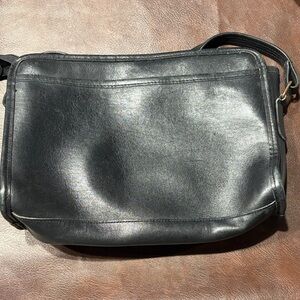 Classic Black Leather Men's Bag